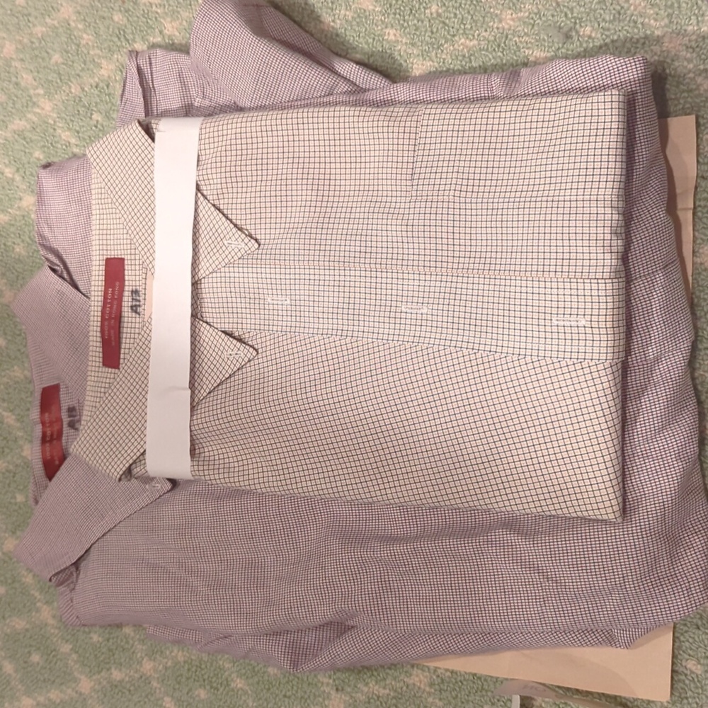 Two dry cleaned corporate Jos A. bank all cotton 17.5x 33,34 mens shirts.